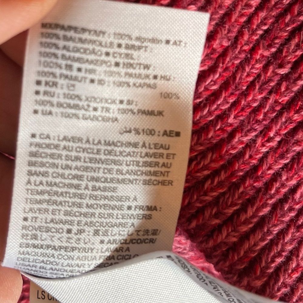 GAP Sweater - Picture 4 of 8